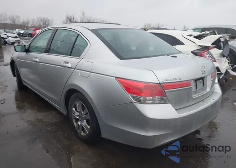 2012 Honda Accord 2.4 Se из США, поврежденный, VIN 1HGCP2F61CA226824